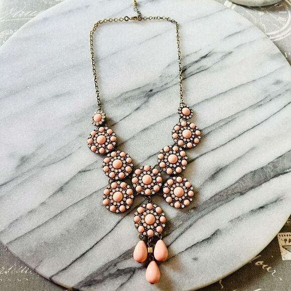Jewelry - Pink Statement Necklace Antique Gold Toned Chain Bib Round Ornate Style